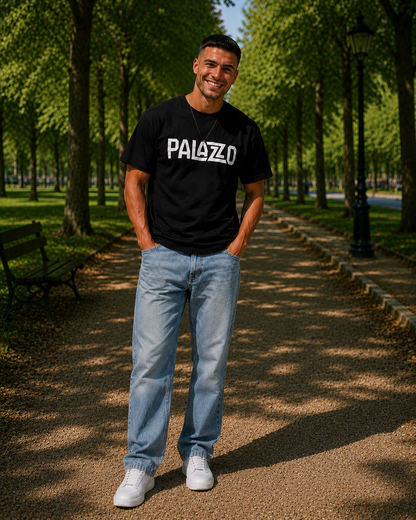 Schwarzes T-Shirt
